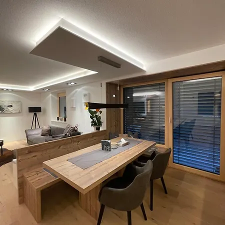 Inntal Alpin - Simmering Lejlighed Mötz